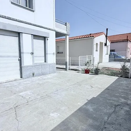 Appartement Joli T3 Climatisé Avec Extérieur Le Boulou